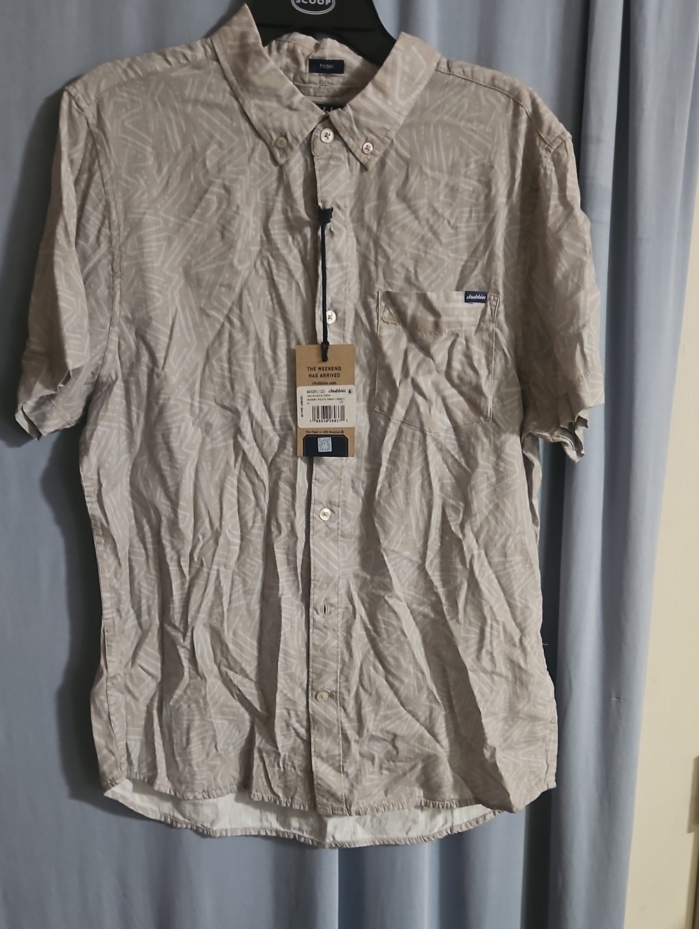 Chubbies Men’s Friday Shirt: Light Khaki Geometric Line: NEW WITH TAGS: SIZE M